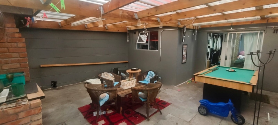 3 Bedroom Property for Sale in Portlands Western Cape